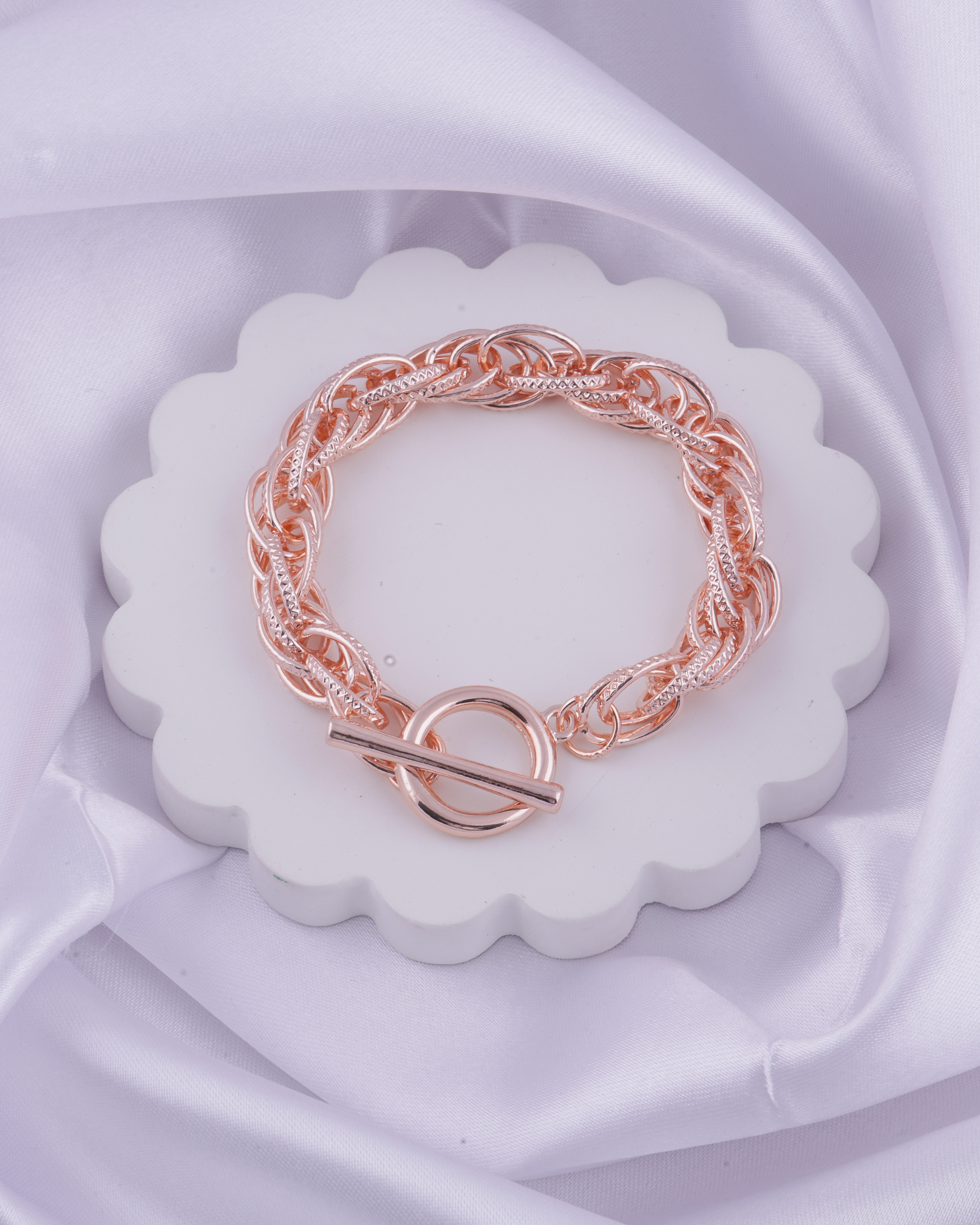 Rose Gold Intertwined Chain Bracelet