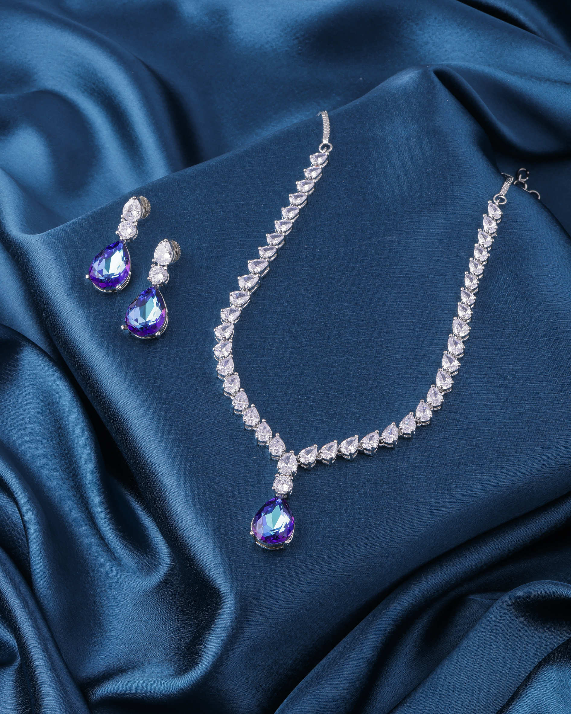 Swarovski Crystal Drop Necklace Set